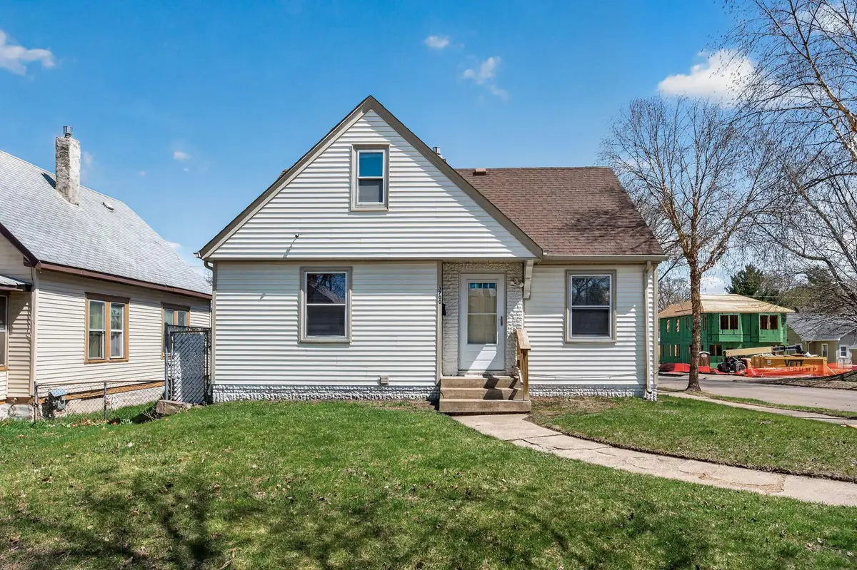3700 Aldrich Avenue N, Minneapolis, MN 55412 - #1