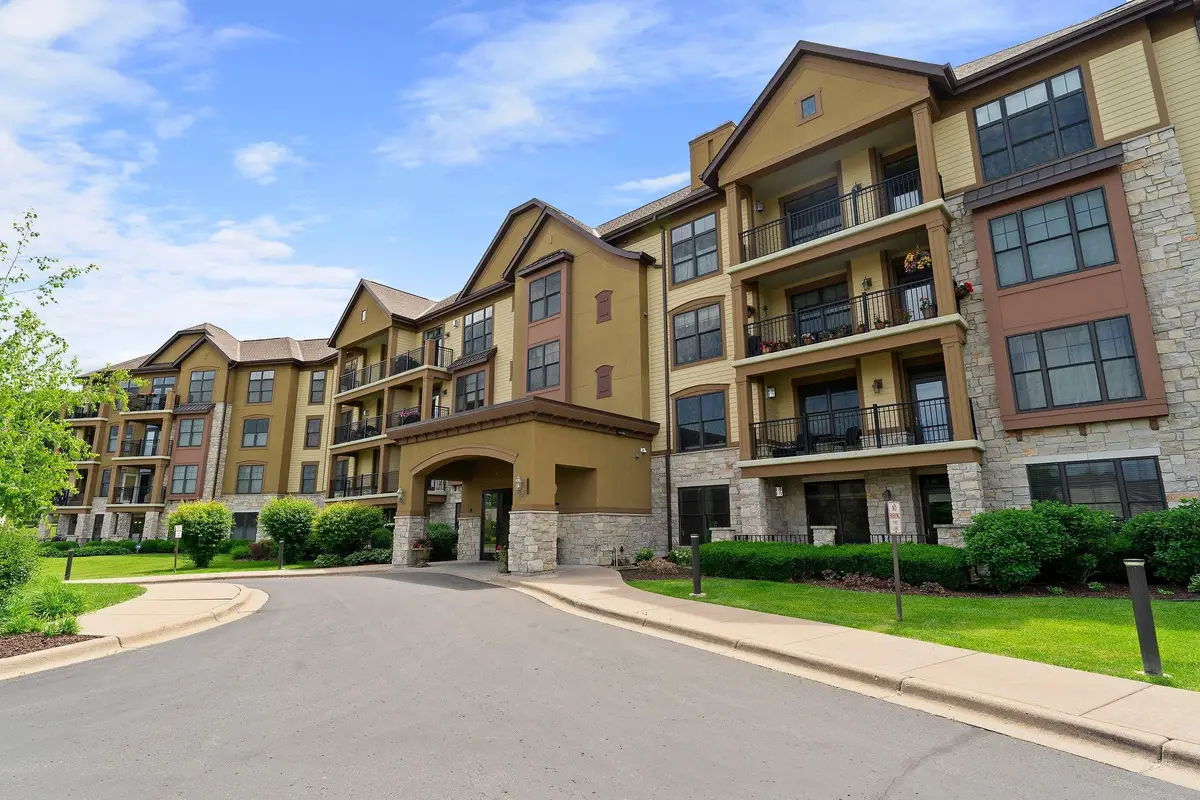 1320 Riverside Lane #112, Mendota Heights, MN 55118 - #1