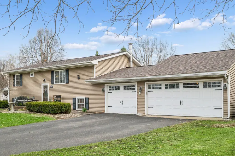 8595 Indahl Avenue S, Cottage Grove, MN 55016 - #3