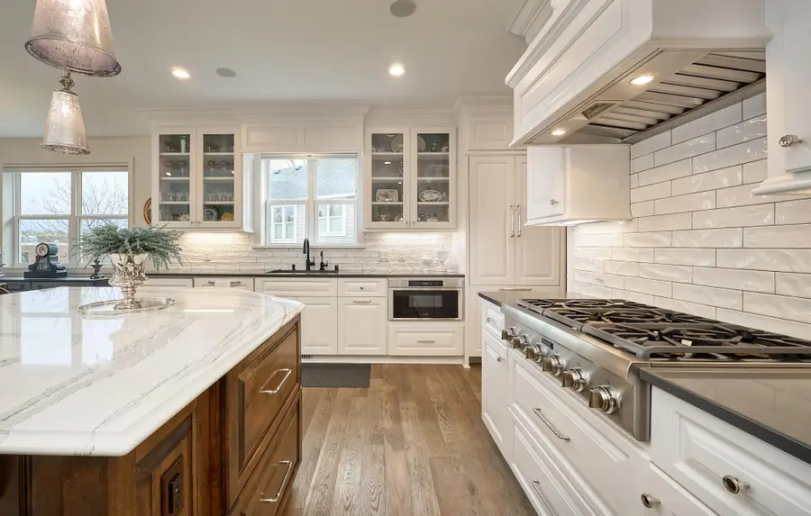 208 Byrondale Avenue, Wayzata, MN 55391 - #3