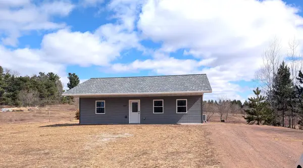 1600 Trails End Road, Spooner, WI 54801