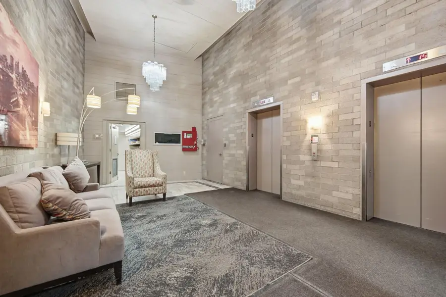 66 9th Street E #1510, Saint Paul, MN 55101 - #3