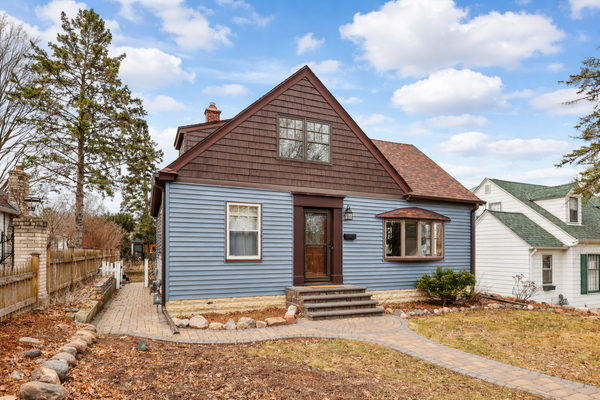 870 Parkview Avenue, Saint Paul, MN 55117