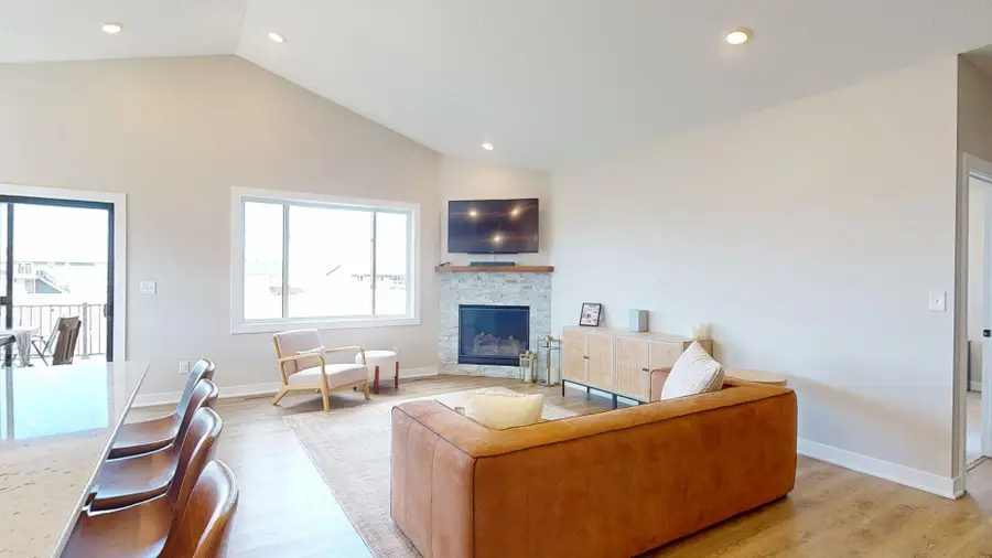 2018 Douglas Trail Drive Se, Pine Island, MN 55963 - #3