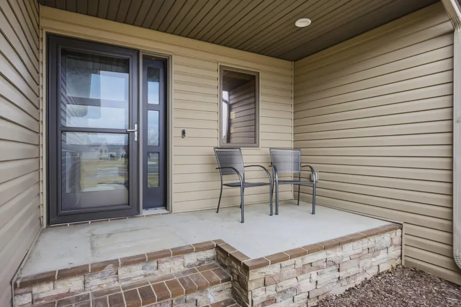 5539 Sunflower Lane S, Fargo, ND 58104 - #3