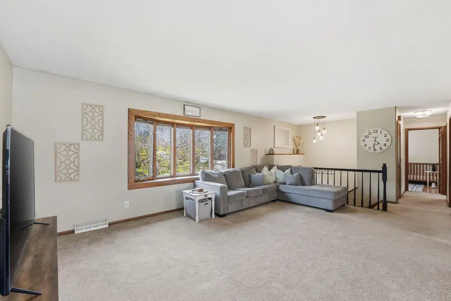 819 Johnson St, Anoka, MN 55303 - #2