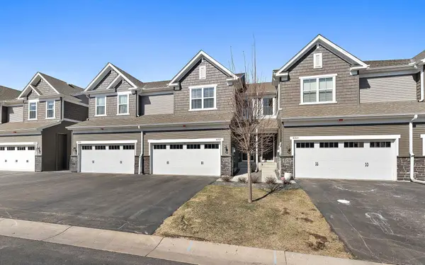 4363 Corn Silk Lane, Woodbury, MN 55129