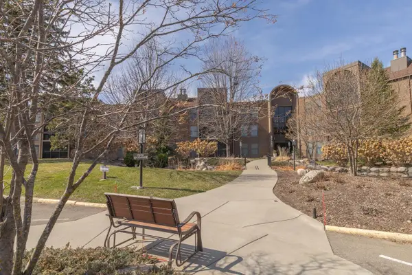 9700 Portland Avenue S #129, Bloomington, MN 55420