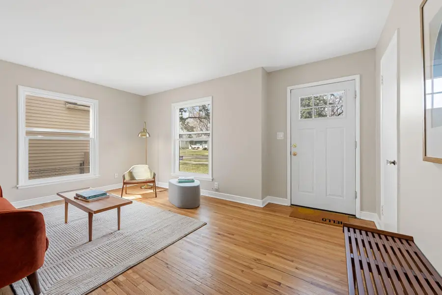 2909 Kentucky Avenue S, Saint Louis Park, MN 55426 - #3