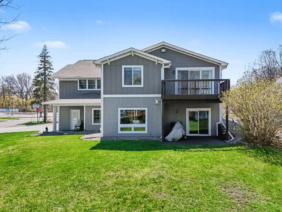 100 Peninsula Road, Medicine Lake, MN 55441 - #3