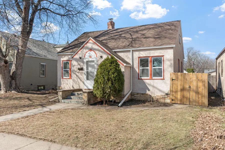 1671 Edmund Avenue, Saint Paul, MN 55104 - #2