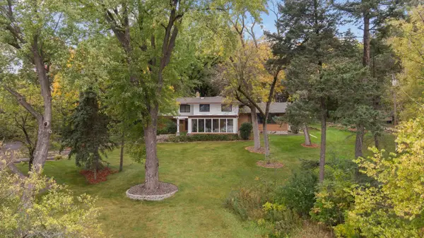 655 Keller Parkway, Little Canada, MN 55117