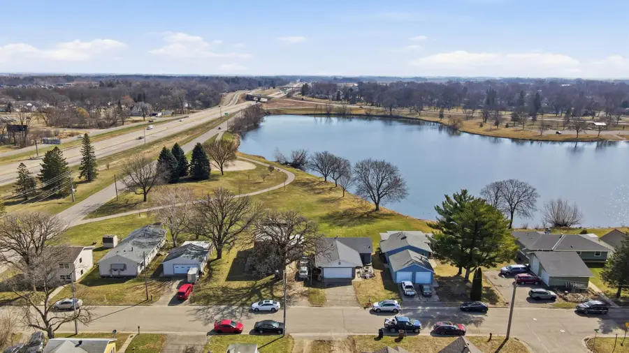 804 15th Street Ne, Austin, MN 55912 - #2