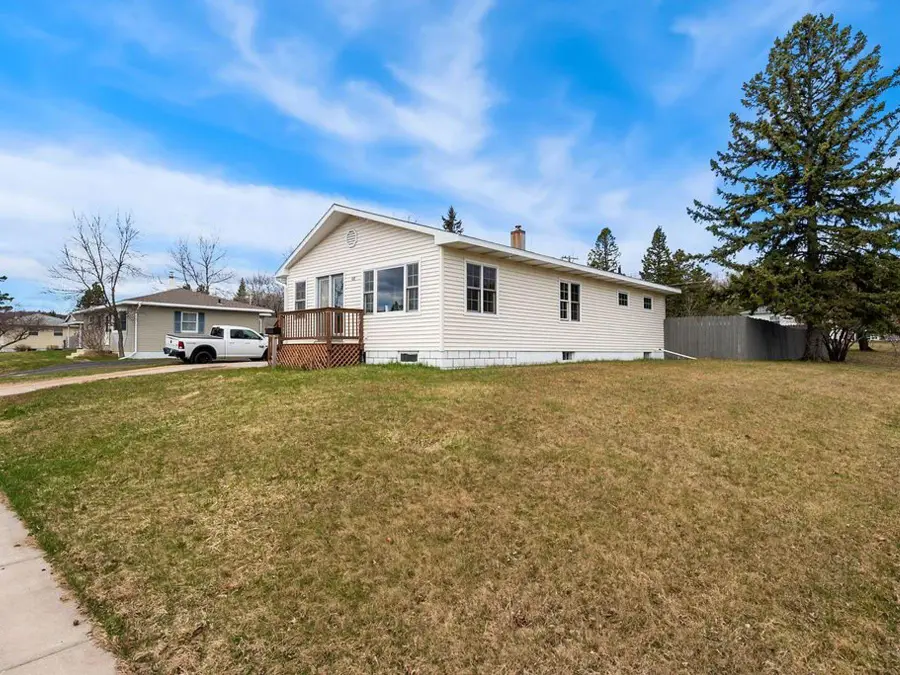 68 Edison Boulevard, Silver Bay, MN 55614 - #2
