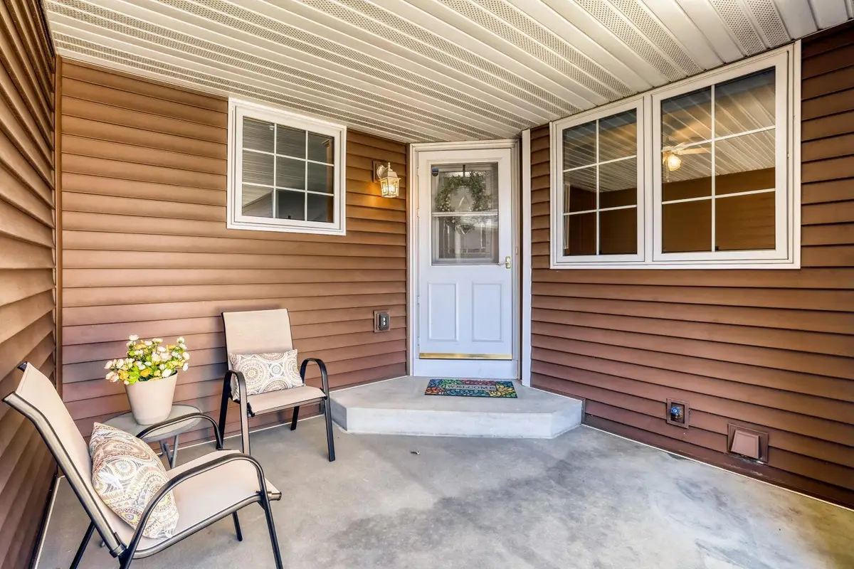 6236 Creekview Lane N, Brooklyn Park, MN 55443 - #1