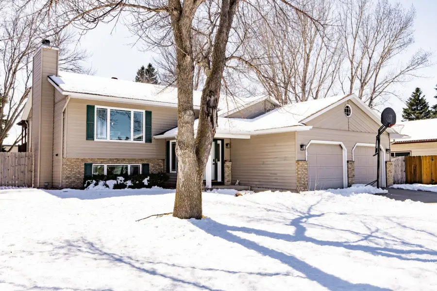 2408 34th Avenue S, Fargo, ND 58104 - #2