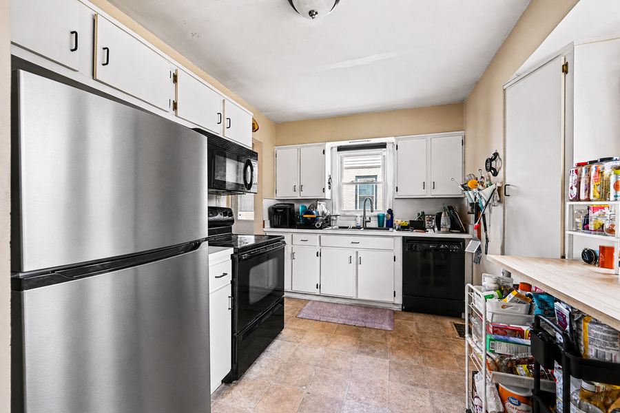 2111 Fremont Avenue E, Saint Paul, MN 55119 - #3