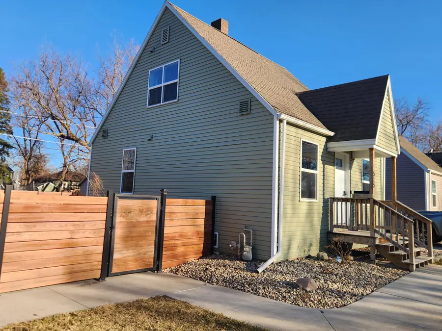 515 5th Avenue Sw, Pipestone, MN 56164 - #2