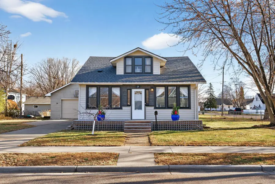 24 3rd Avenue Se, Osseo, MN 55369 - #2