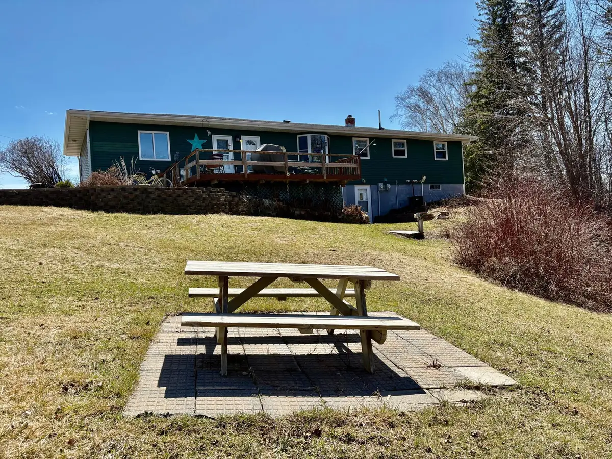 1398 4th Street Nw, Baudette, MN 56623 - #1