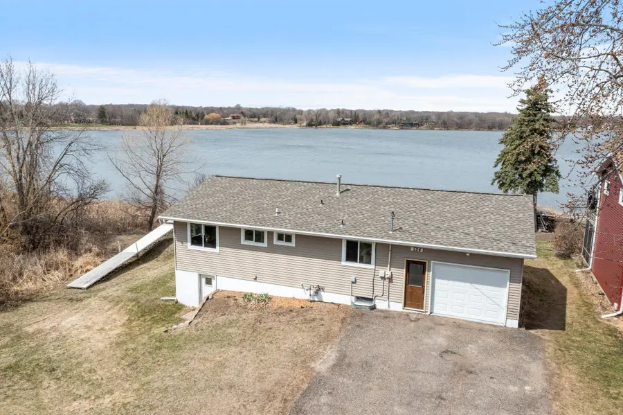 524 Lakeshore Circle, Annandale, MN 55302 - #3