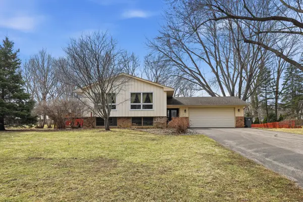 17645 27th Avenue N, Plymouth, MN 55447