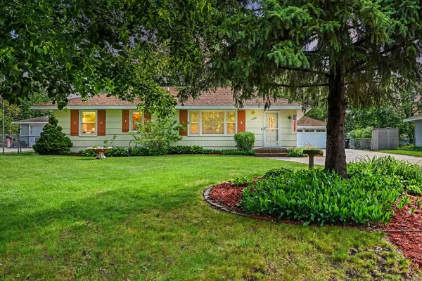 11221 Arrowhead Street Nw, Coon Rapids, MN 55433