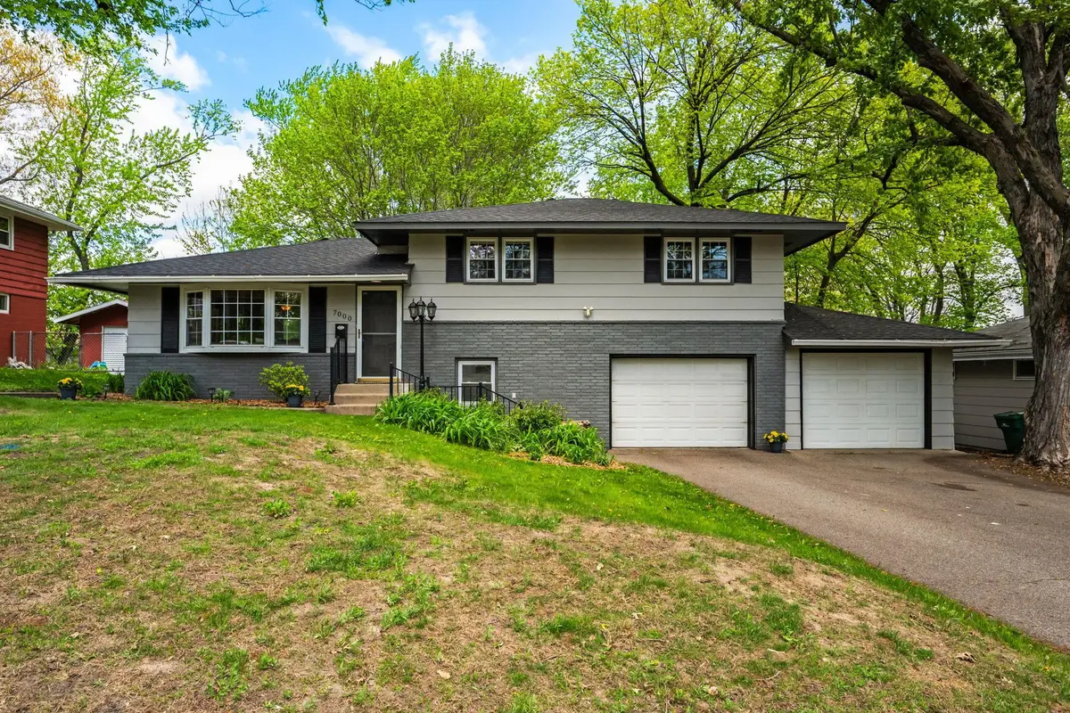 7000 Hill Place N, Crystal, MN 55427 - #1