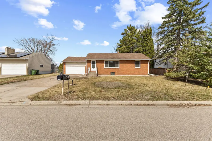 1895 Shryer Avenue W, Roseville, MN 55113 - #2