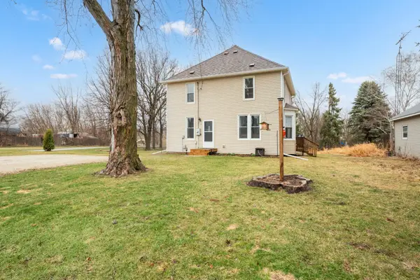 25 2nd Street Ne, Elgin, MN 55932