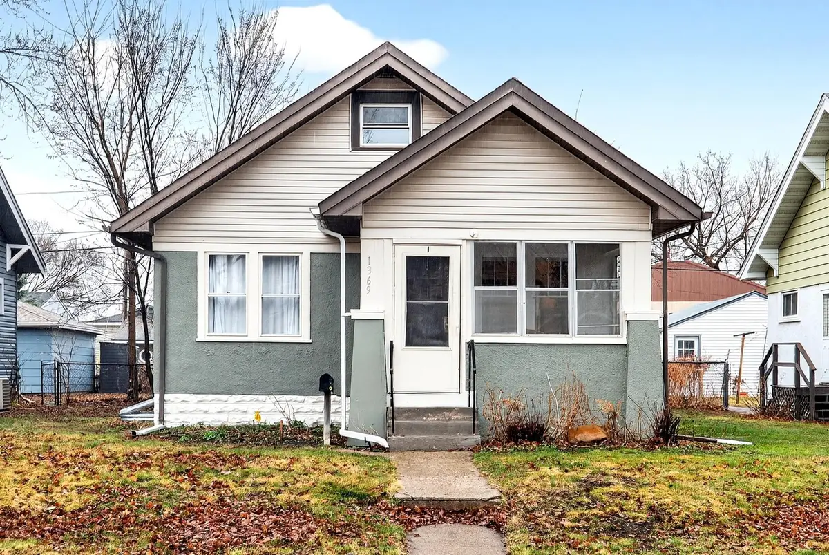 1369 Hewitt Avenue, Saint Paul, MN 55104 - #1
