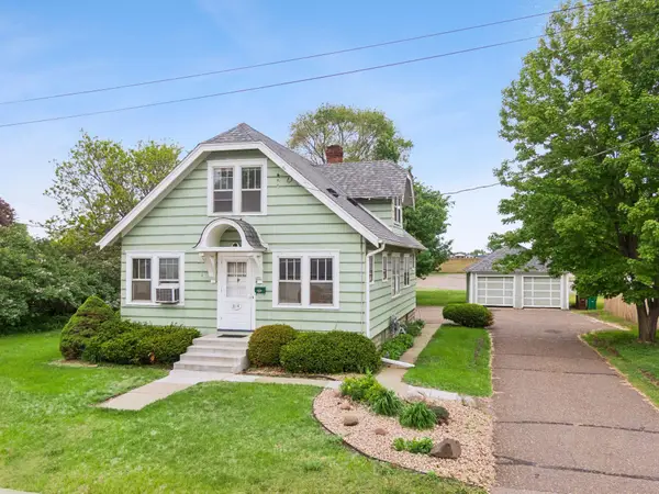 814 62nd Avenue N, Brooklyn Center, MN 55430