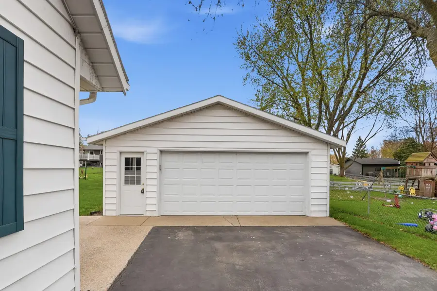 752 11 1/2 Street N, Sauk Rapids, MN 56379 - #3