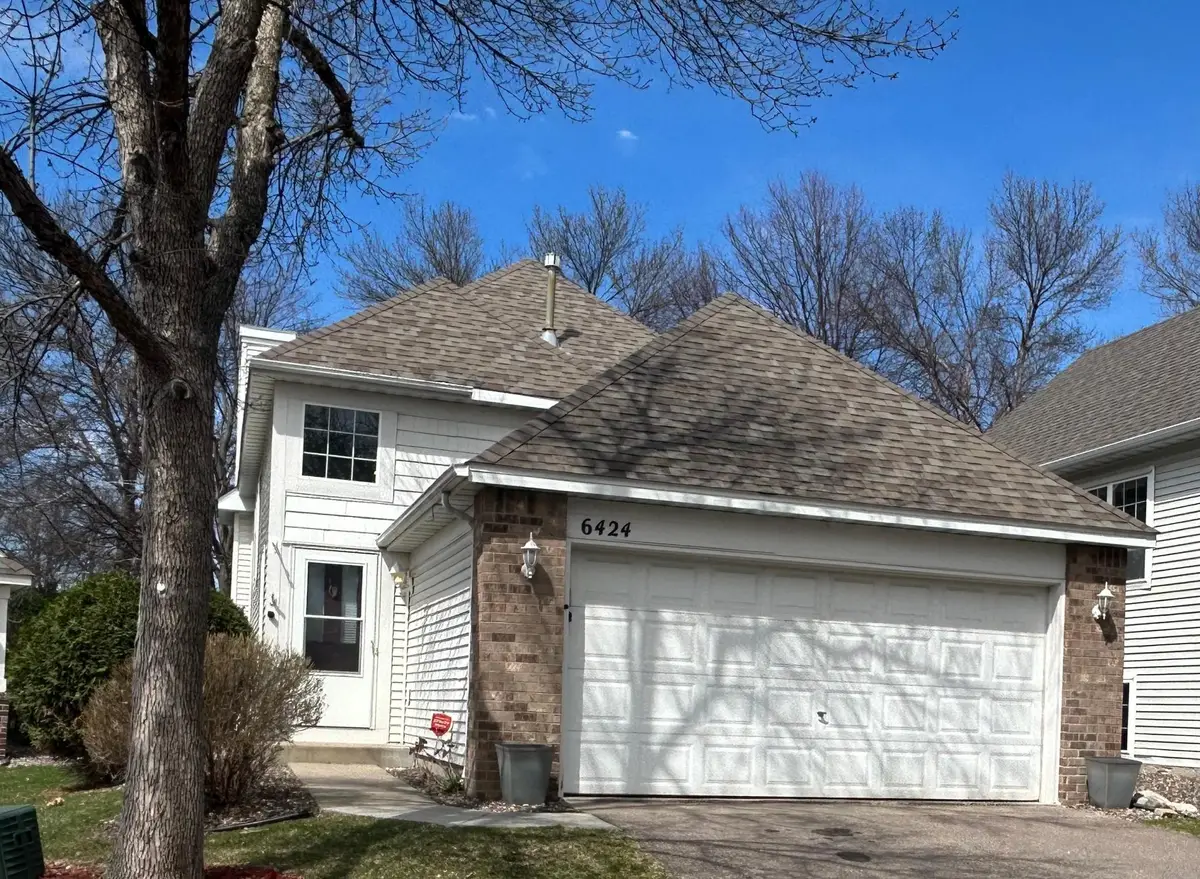 6424 Christenson Lane Ne, Fridley, MN 55432 - #1
