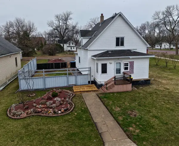 736 Cedar Avenue, Westbrook, MN 56183