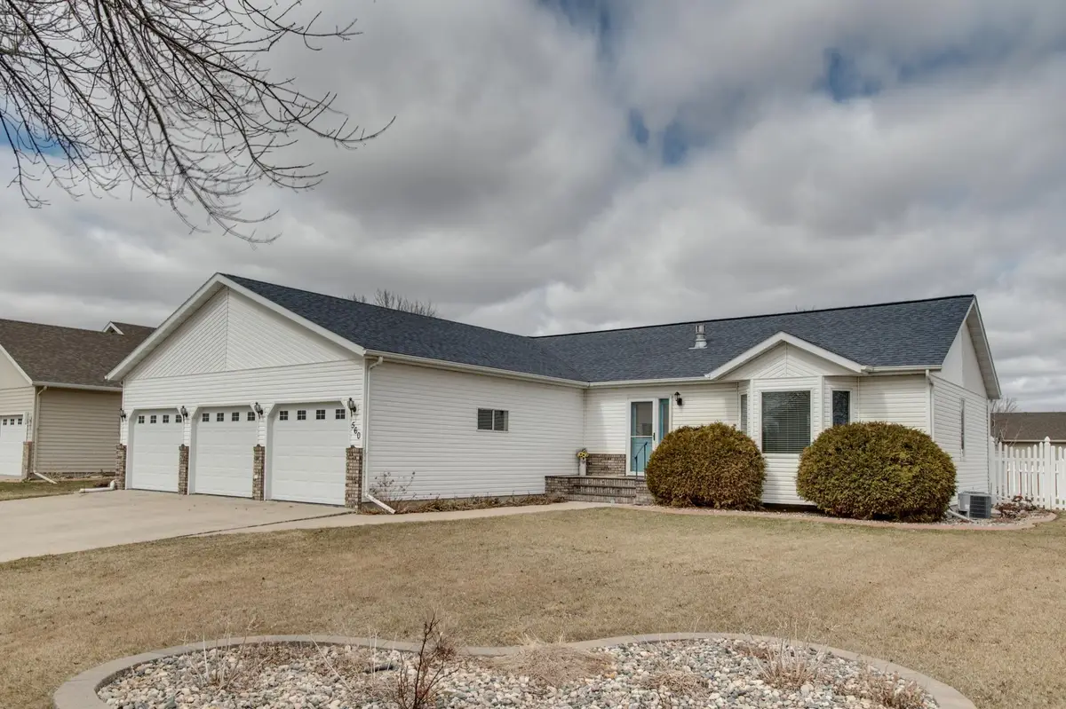 560 41st Avenue S, Moorhead, MN 56560 - #1
