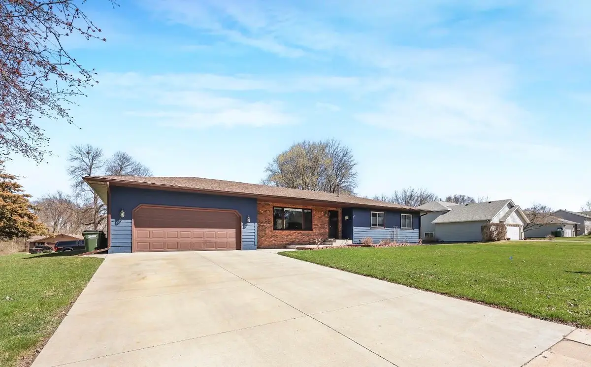 2 6th Avenue S, Sartell, MN 56377 - #1
