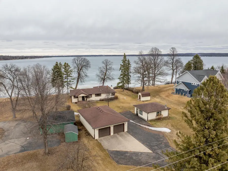 614 S Shore Drive, Detroit Lakes, MN 56501 - #3