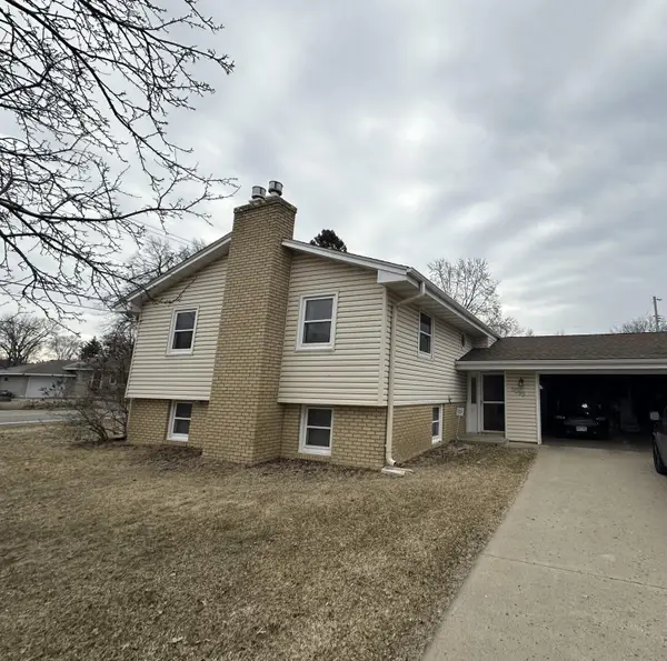 8099 Washington Street Ne, Spring Lake Park, MN 55432