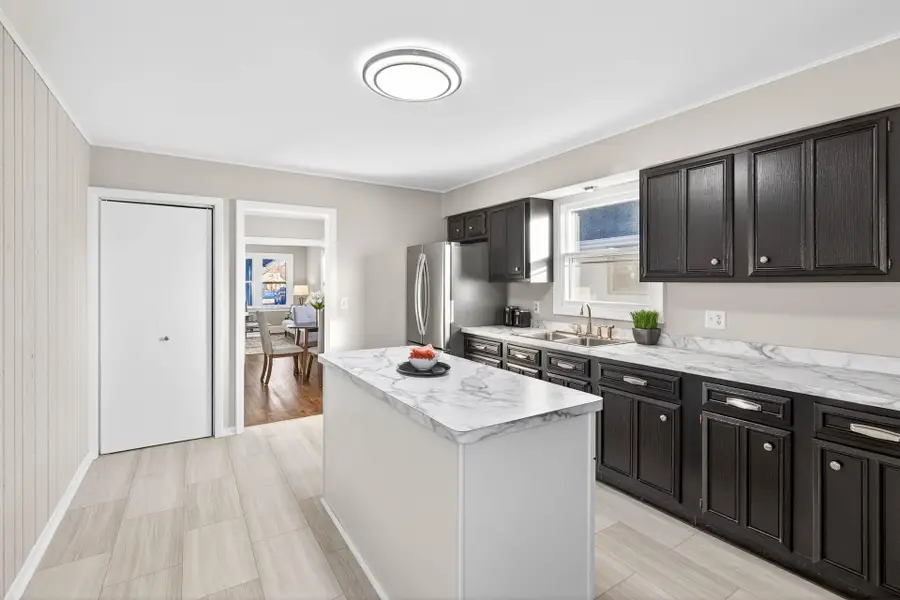 3720 43rd Avenue S, Minneapolis, MN 55406 - #2