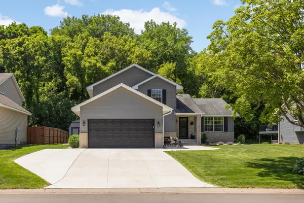 18911 Embers Avenue, Farmington, MN 55024