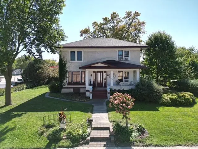 108 W 4th Street, Redwood Falls, MN 56283 - #3