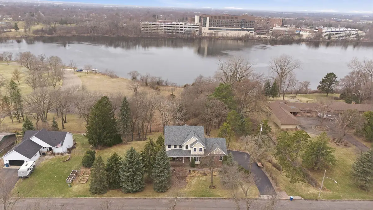 1403 Broadway Ave Avenue S, Sauk Rapids, MN 56379 - #1