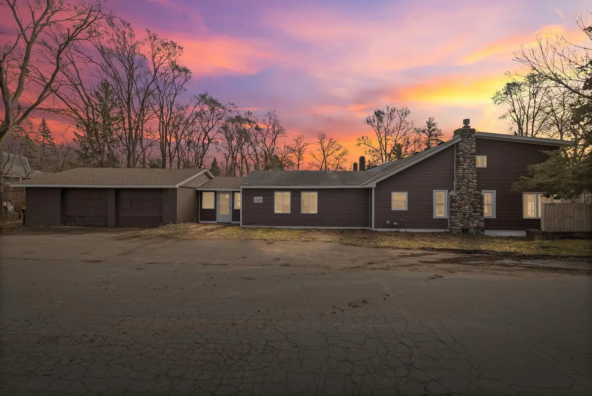 1589 Racine Avenue S, Lake Saint Croix Beach, MN 55043 - #1