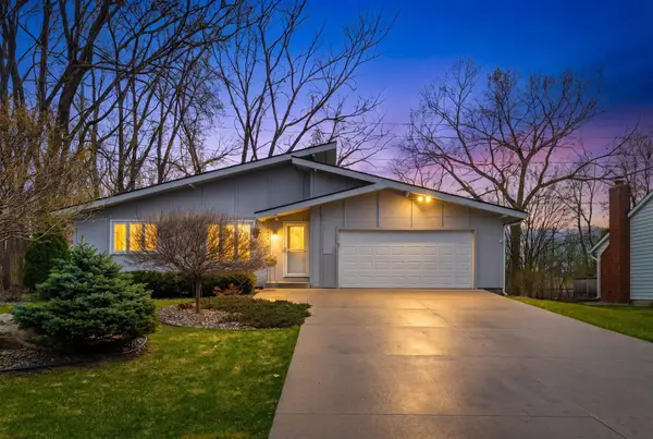 1286 Castle Court, Golden Valley, MN 55427