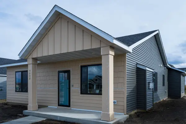 5242 Solstice Place Nw, Rochester, MN 55901