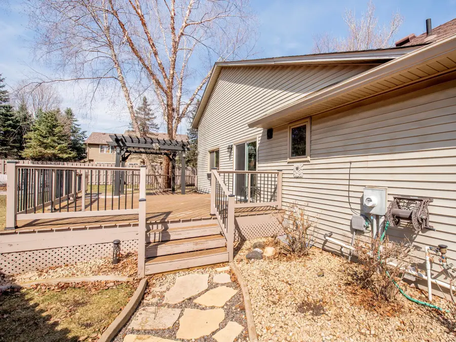 129 Hemlock Place, Vadnais Heights, MN 55127 - #3