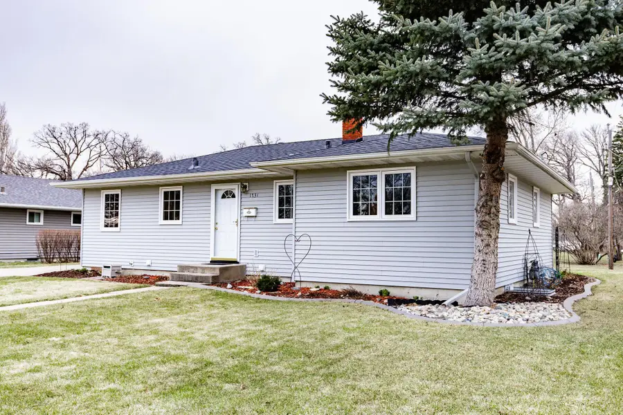 1731 Elm Street N, Fargo, ND 58102 - #3