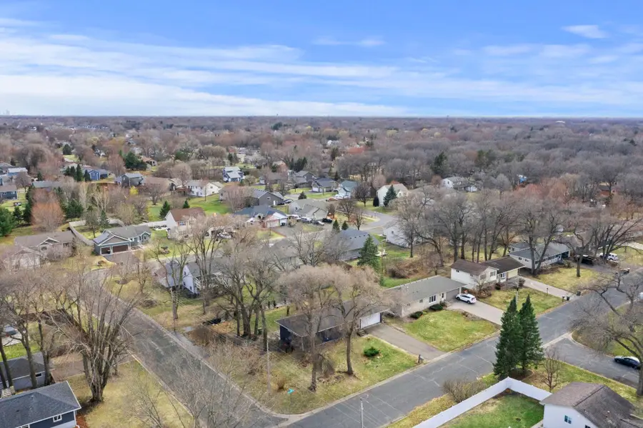 966 Oak Ridge Point Ne, Blaine, MN 55434 - #3