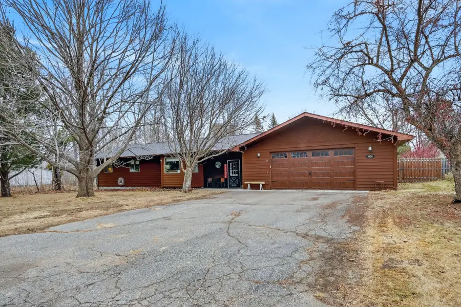 1906 Fraser Dr, Grand Rapids, MN 55744 - #2